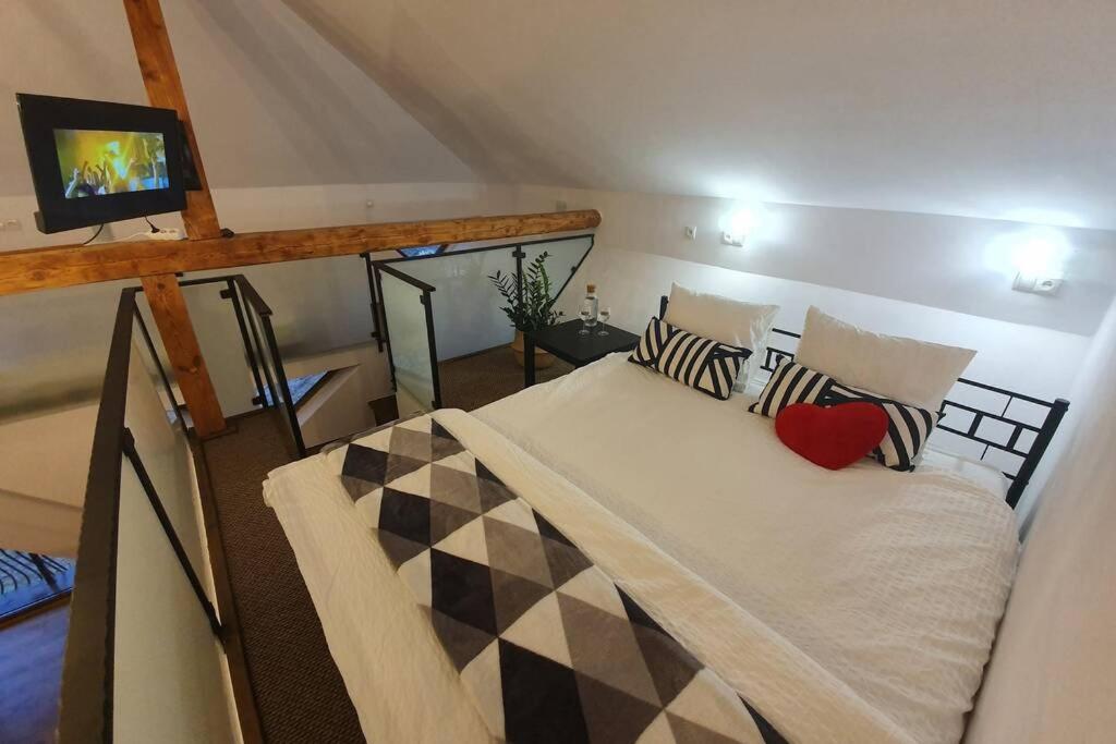 Koci Dom Loft Appartement Wieliczka Buitenkant foto